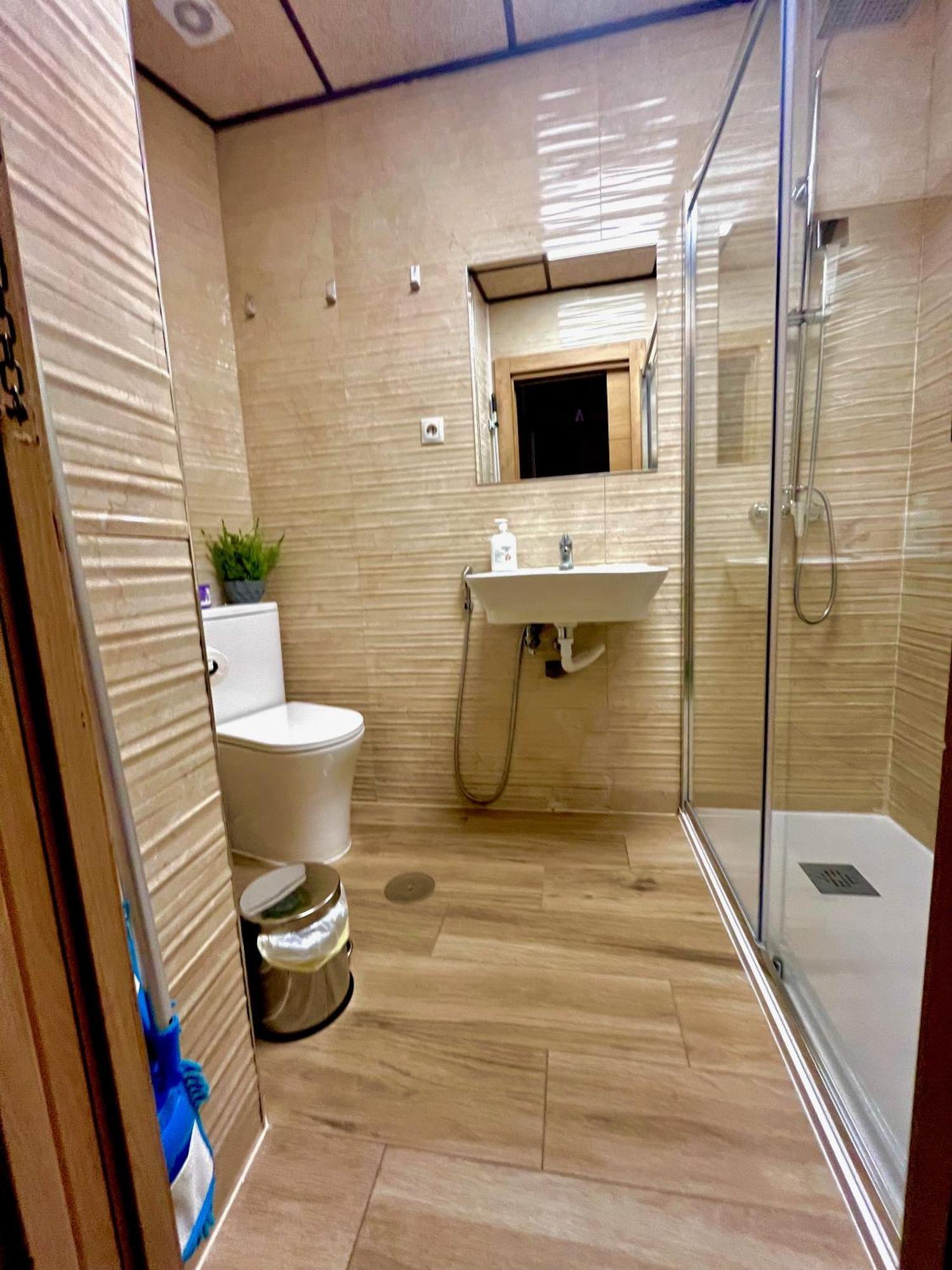 Hostel Vida Verde Мадрид Экстерьер фото